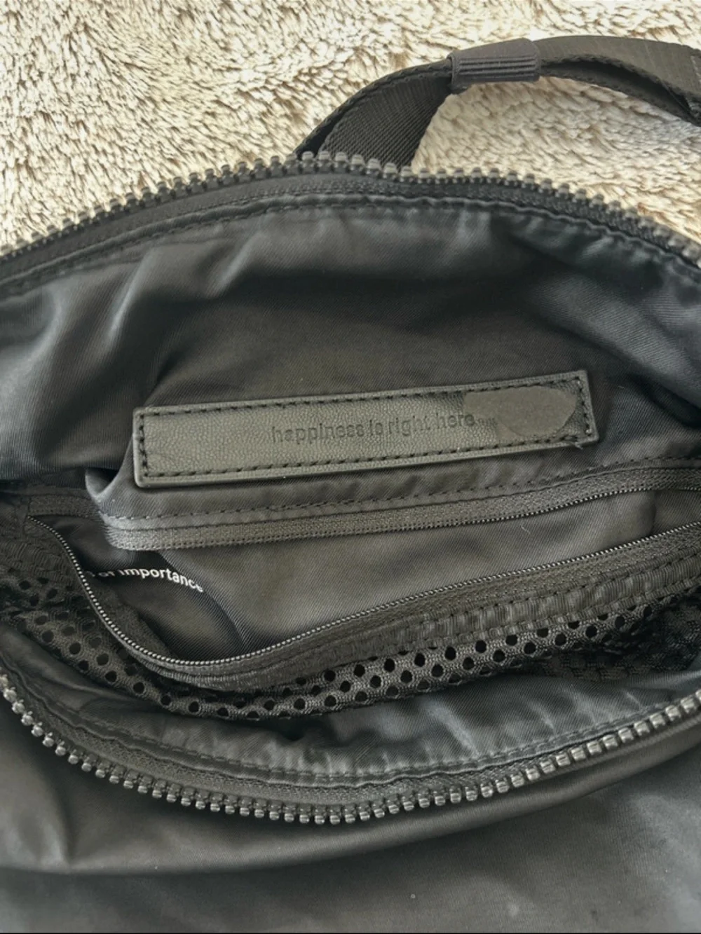 Lululemon Go Lightly Belt Bag